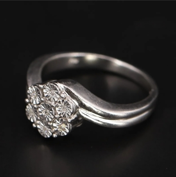 Diamond Flower Floral Engagement Ring-7.25 - Picture 3 of 4